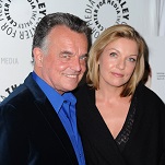 A handful of Twin Peaks stars are going on a nationwide tour together