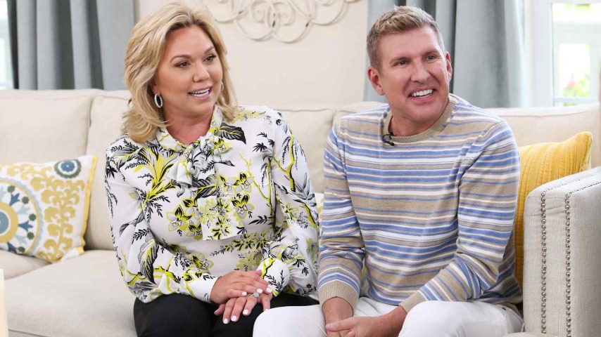 Trump pardons beloved reality TV fraudsters, the Chrisleys