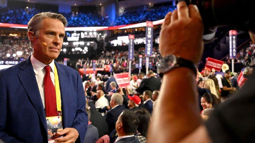 ABC News suspends Terry Moran for tweeting that Stephen Miller is 