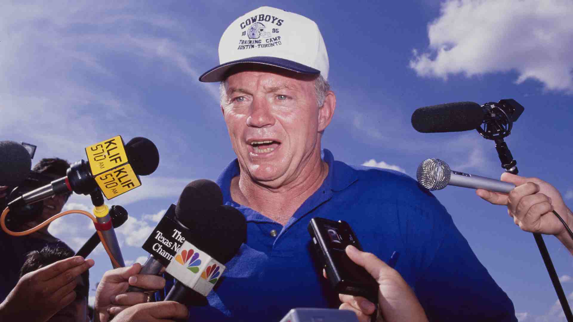 America's Team: The Gambler And His Cowboystrailer teases football's Last Dance