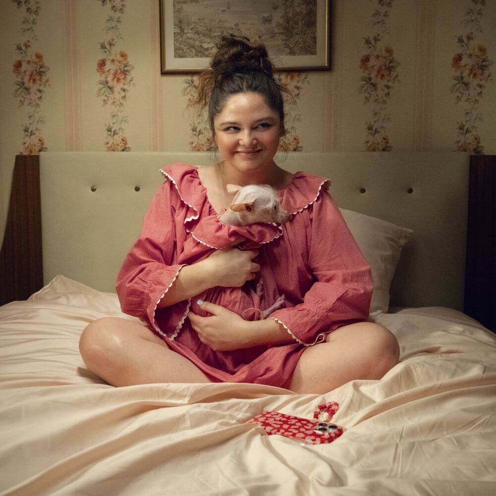 Lena Dunham's Too Much is just right
