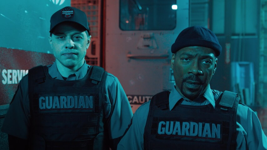 Eddie Murphy holds his own performance hostage in heist comedy The Pickup