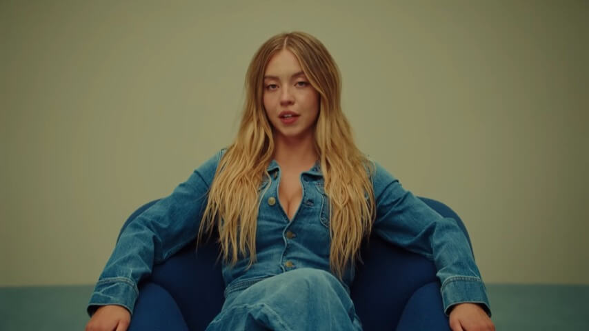 American Eagle swears it's just trying to sell some pants