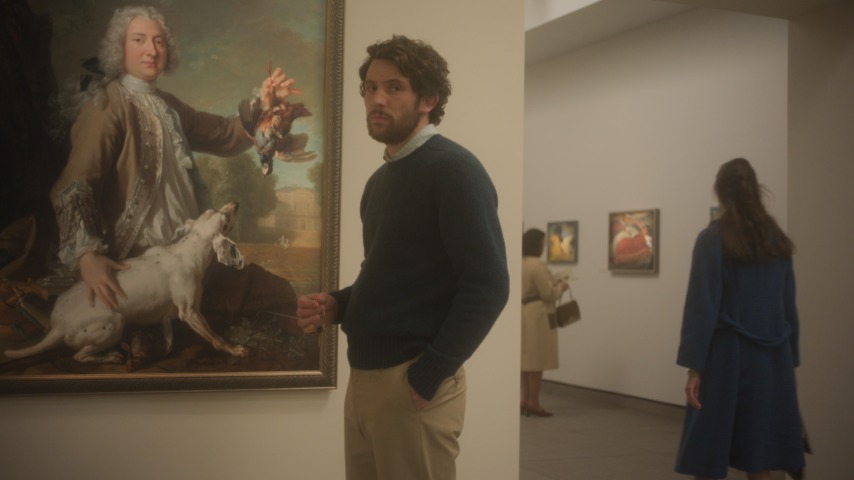 Josh O'Connor needs his mom's help to steal art in The Mastermind trailer