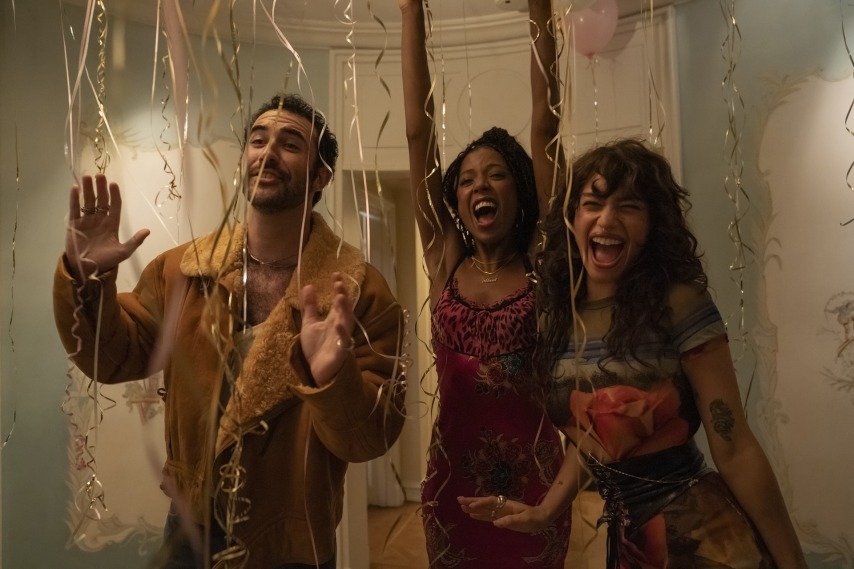 Jordan Firstman, True Whitaker, Odessa A’zion in I Love LA (Photo: Kenny Laubbacher/HBO)