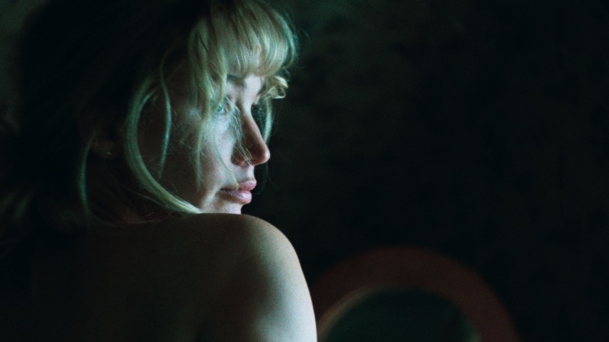 Jennifer Lawrence goes feral in taut Die My Love teaser