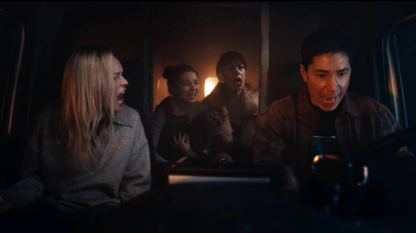 Justin Long and Kate Bosworth face a pack of very LA problems in the Coyotes trailer