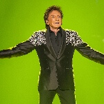 Barry Manilow shares lung cancer diagnosis