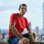 God defies Netflix, forces live Free Solo skyscraper climb to be delayed