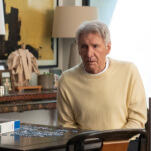 Shrinking returns with a sweet, sappy, supersized season 3 premiere