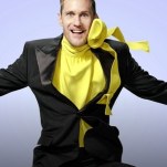 Alexander Skarsg&aring;rd brings Saturday Night Live across the thousand-episode mark