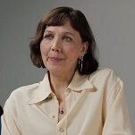 Maggie Gyllenhaal acknowledges she's had to work through some sibling 