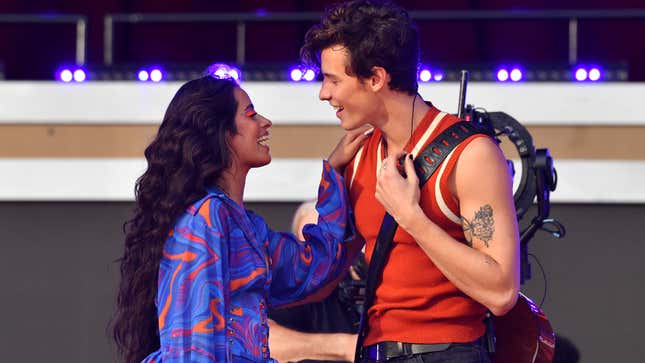 Exes Shawn Mendes and Camila Cabello Spotted Kissing at Coachella