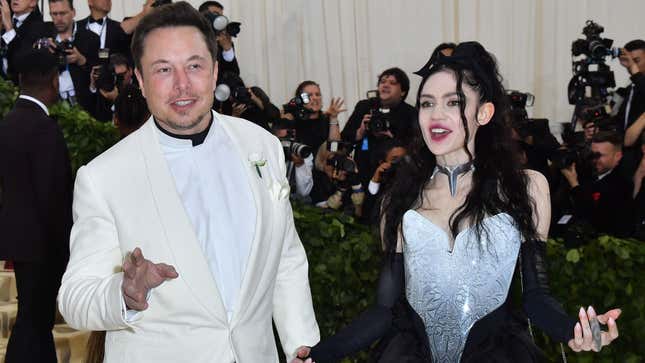 Elon Musk Sent a Photo of Grimes Mid C-Section to Her Dad and Brothers