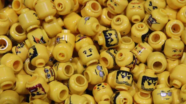 Lego Vows to Go Gender-Neutral, Making Parenting The Tiniest Bit Easier
