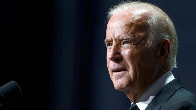 FDA Panel Rejects Biden’s Proposal to Give Every Vaccinated American an Extra Covid Shot
