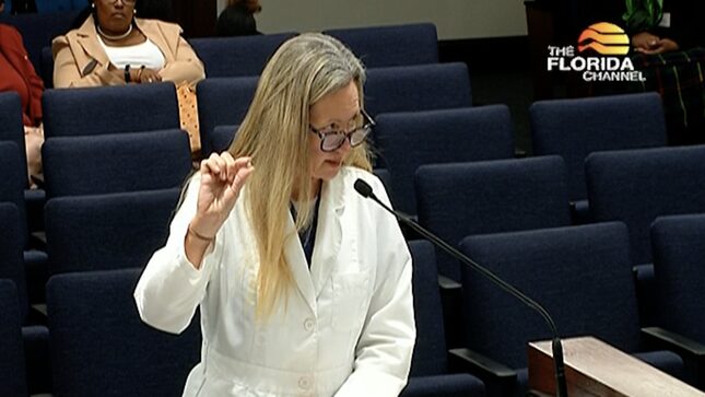 Doctor Holds Up Tic-Tac to Demonstrate How Few Cells a 6-Week Abortion Ban Is Protecting
