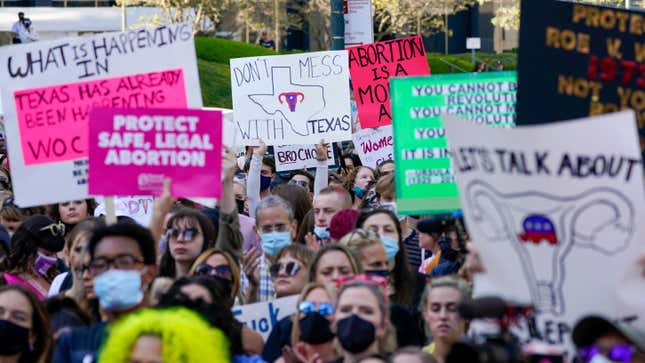U.S. Appeals Court Votes to Allow Oppressive Texas Abortion Ban to Remain in Effect