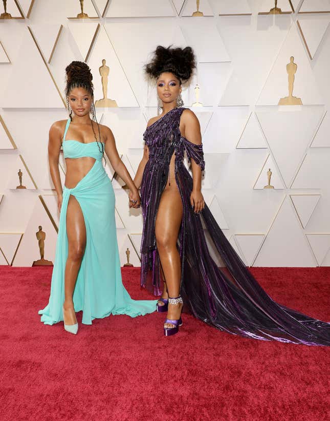 Halle Bailey and Chloe Bailey