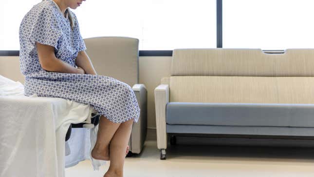 New Doctors Avoiding States With Abortion Bans, Threatening More Maternal Care Deserts
