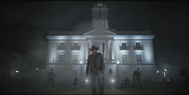 Jason Aldean’s Music Video for Racist Song Was Filmed in Front of Courthouse Where Black Man Was Lynched