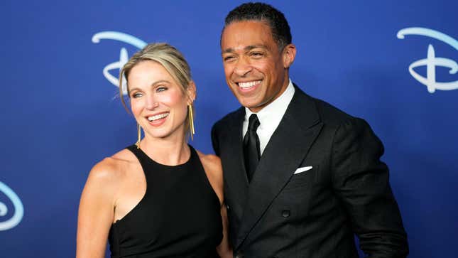 Amy Robach and T.J. Holmes Take Their Romance Down South