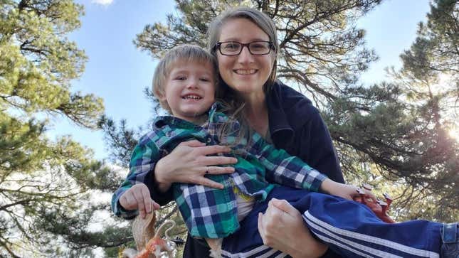 Arizona Mom’s Journey to Get Off Child Abuse Registry After Using Medical Marijuana Is Over