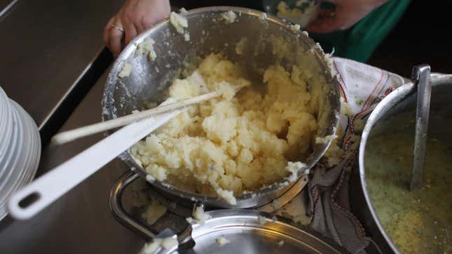 Saturday Night Social: How Many Ways Are There To Make Mashed Potatoes?