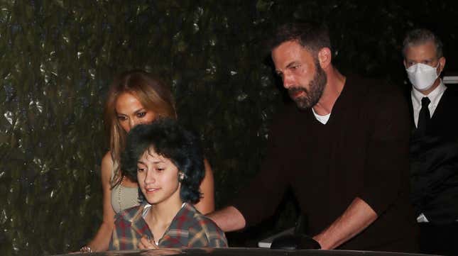 J.Lo’s Daughter Emme Takes Her Future Stepdad Out to Dinner