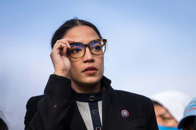 AOC: Republicans Are ‘Projecting Their Sexual Frustrations Onto My Boyfriend’s Feet’