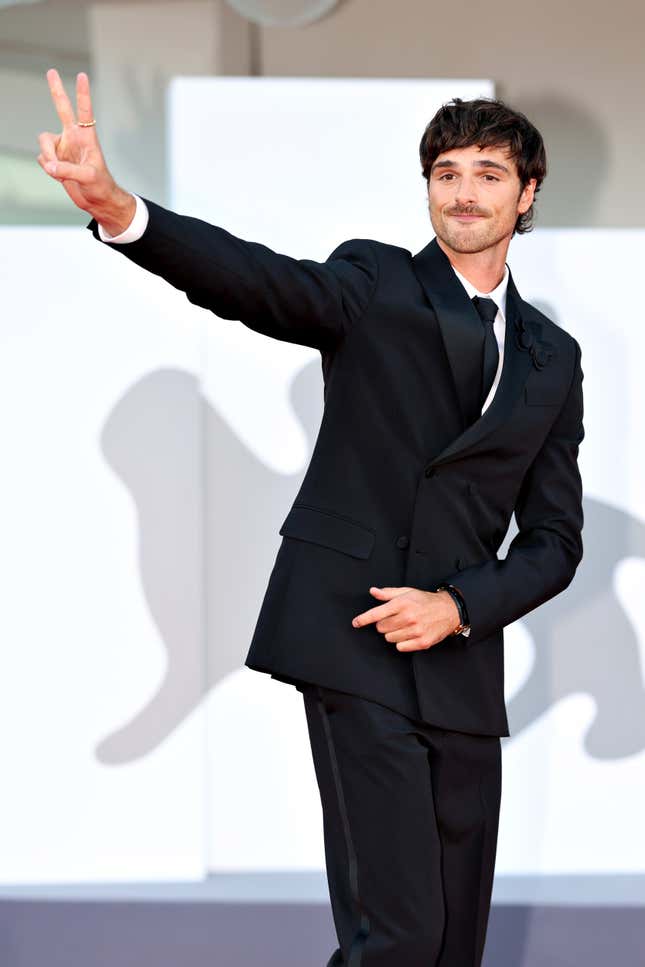 Jacob Elordi Peace Sign #?????