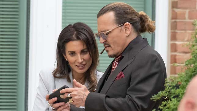 How ‘Rich’: Johnny Depp Is Dating His Lawyer