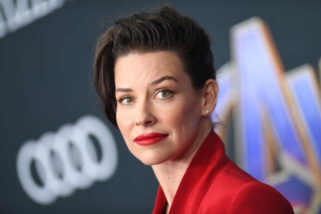 Evangeline Lilly Says She’s ‘Pro-Choice’… From RFK Jr’s Anti-Vax Rally