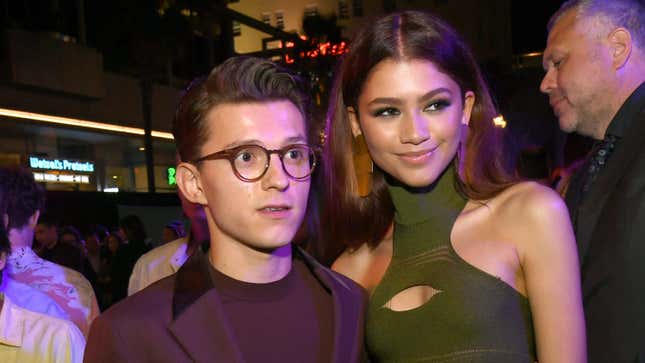Zendaya and Tom Holland Are AbsoLUTELY Making Out in a Car This One Time