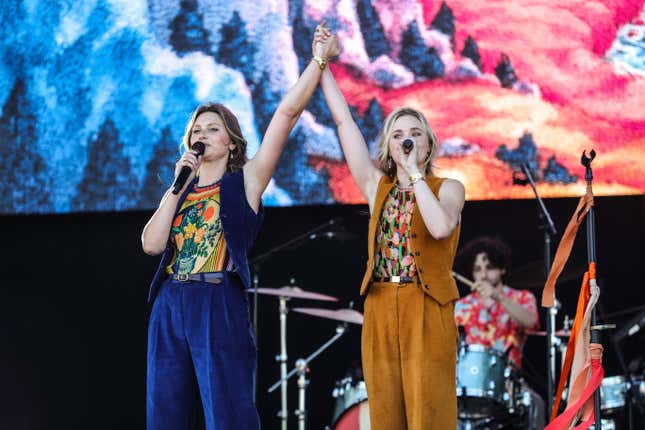 Aly & AJ