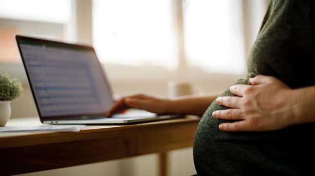 As Abortion Bans Rise, Paid Maternity Leave Drops