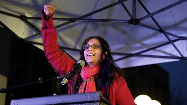 Kshama Sawant Set to Defeat Amazon in Seattle Thanks to Two-Day Delivery