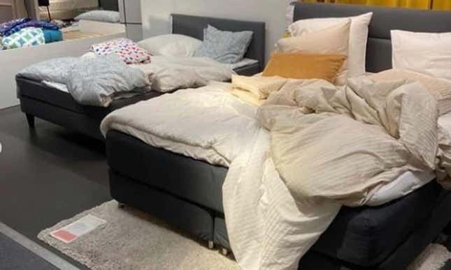 These People Who Spent the Night Snowed In at IKEA Got to Live My Dream