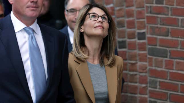 Lori Loughlin and Her Husband Mossimo Giannulli Plead Not Guilty in College Admissions Scandal