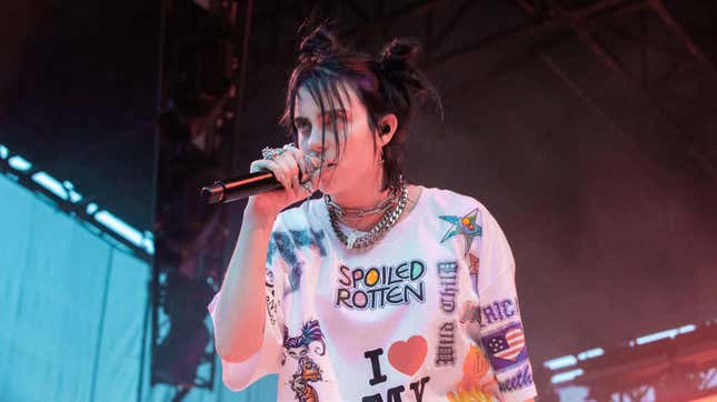 The Conversation About Billie Eilish's Clothing Is Exhausting