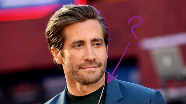 Jezebel Investigates: When Did Jake Gyllenhaal Start Wearing a Tiny Gold Chain?