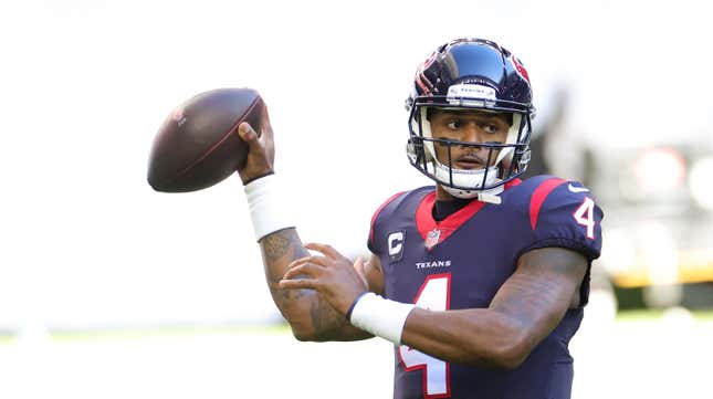 Woman Accusing NFL's Deshaun Watson of Sexual Assault Must Share Identity, Judge Rules
