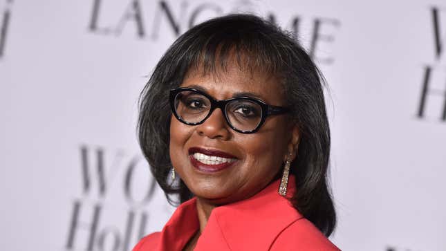 Anita Hill Worries Coronavirus Heralds a Return to Young, White Status Quo
