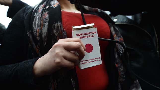 Thousands in the U.S. Are Now Relying on Mail-Order Abortion Pills