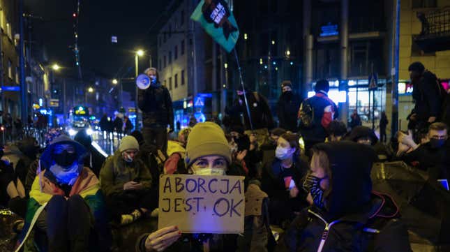 Poland to Delay Abortion Ban After Massive Protests