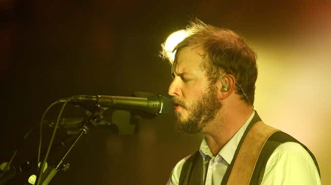 Bon Iver Loves Socialism, and Other Adventures in Celebrity Campaign Contributions