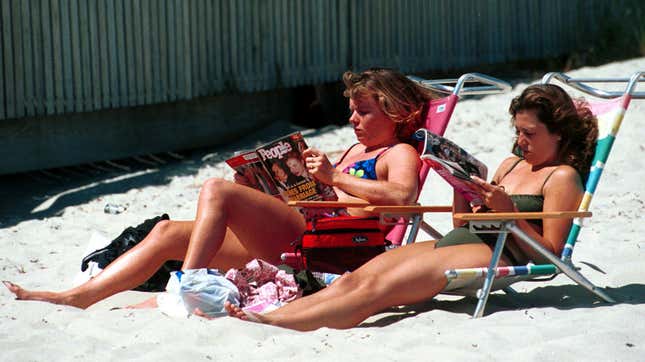 Summer Reading Diary: Being Lazy with Hollywood History and a Big Box of 1980s Romance Novels