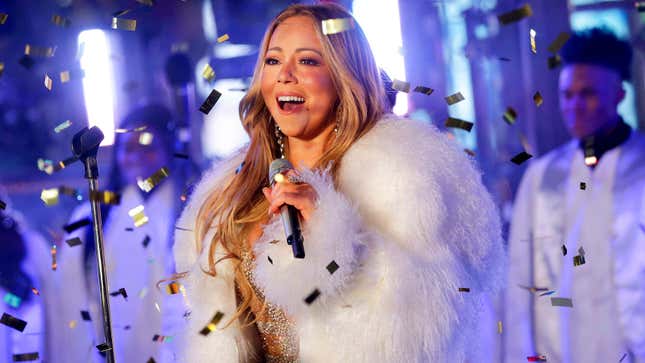 Joy to the World, Mariah Carey Hits No. 1 With 'All I Want for Christmas Is You'