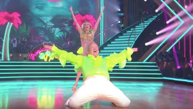 Sean Spicer Glows Like Radioactive Waste in His Dancing With the Stars Debut