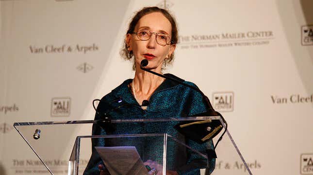 What the Fuck Is Going On With Joyce Carol Oates's Keyboard? [Updated]